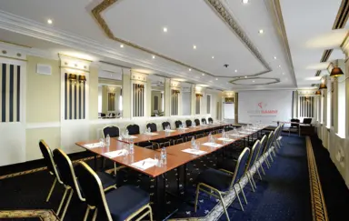 Hotel Diament Arsenal Palace Katowice Chorzów - photo 2