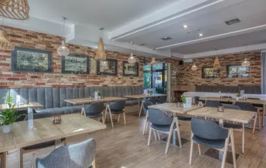 Dom Oliwski - Restauracja Fischgarten