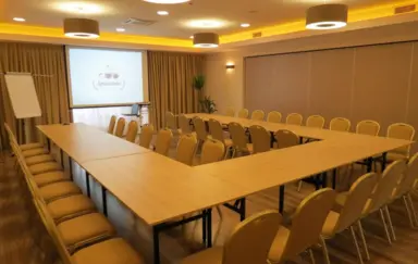 Hotel Daglezja Kornik sala konferencyjna