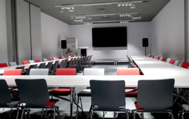 ntrum Nowoczesnosci Mlyn Wiedzy Torun sala konferencyjna