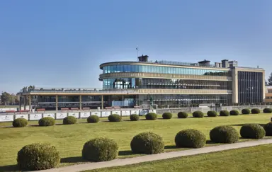 Trybuna Honorowa- widok na Padok Reprezentacyjny