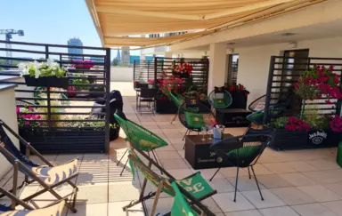 Taras na 6 piętrze z widokiem na Piotrkowską