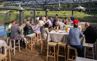 konferencja i networking na tarasie