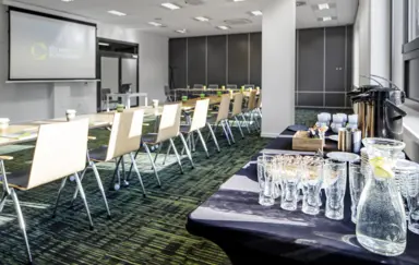 Sala Magnolia - 95m2 - ustawienie szkoleniowe