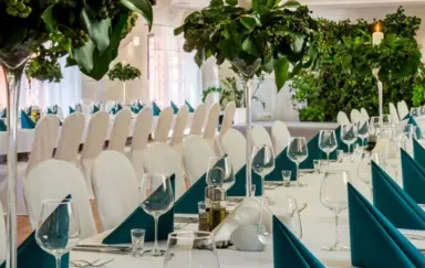 Hotel i Restauracja "Dworek 1885" Ostrzeszów - zdjęcie 2