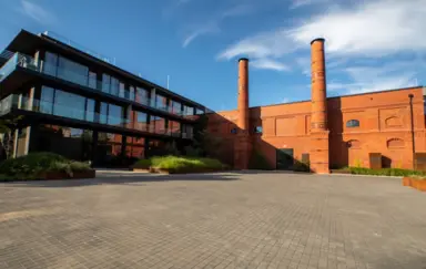 Centrum Sztuki Piekarnia Dziedziniec wewnętrzny