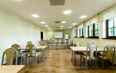 Dziki Potok Konferencje Grill & Prestige SPA sala konferencyjna