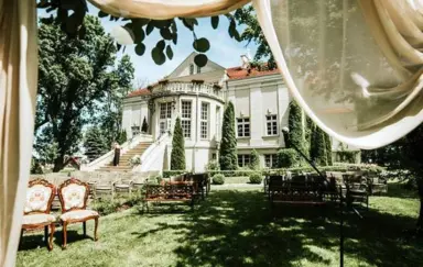 Pałac Pacoltowo Gierzwald