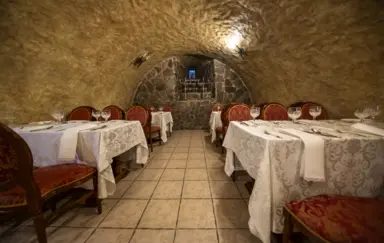 Zamek Dubiecko - photo 2