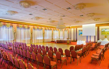 Hotel Wellness & SPA Nowy Dwór sala konferencyjna