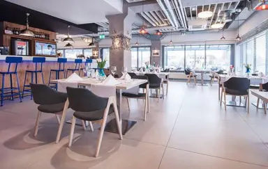 Szafarnia 10 - zdjęcie 2