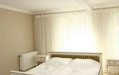 Pałac Biedrusko - zespół pałacowo-parkowy - zdjęcie 5