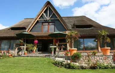 Dom Wypoczynkowy Pod Strzechą w Giewartowie - zdjęcie 2