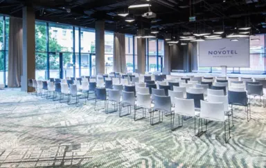 Novotel Poznań Centrum - photo 4