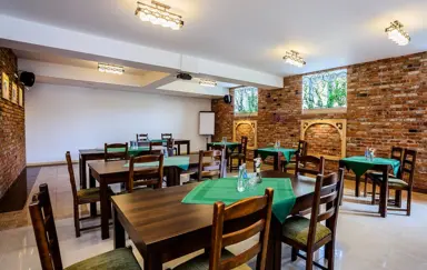 SALA KONFERENCYJNA PARTER