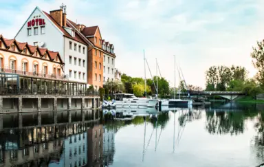 Hotel Nad Pisą
