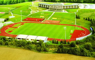 Arena Mistrzów oraz Hotel z lotu ptaka