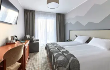 Kyriad Karkonosze Wojcieszyce pokoj