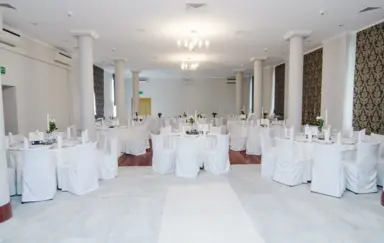 Hotel Łazienkowski - zdjęcie 4