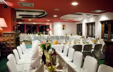 Nature Clinic Park Józefów sala konferencyjna