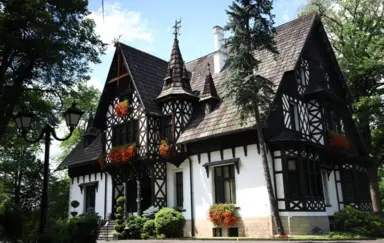 Noma Residence Zameczek Myśliwski Promnice - REMONT - zdjęcie 2