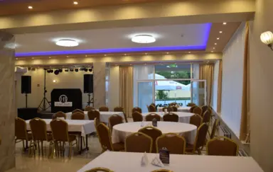 Hotel Bialy Walbrzych