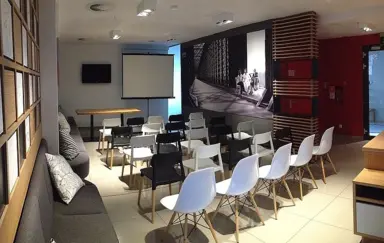 Link Hotel - photo 4