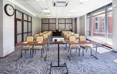 Qubus Hotel Głogów - zdjęcie 4