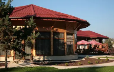 Hotel Chynów - zdjęcie 2