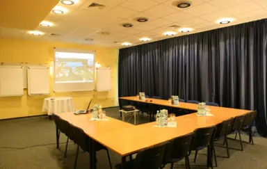 Mała sala konferencyjna - zaciemnienie