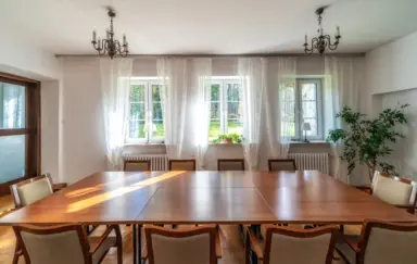 Zespół Pensjonatów Dolina Białego Sala 2 Willa Pan Tadeusz