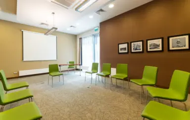 Hampton by Hilton Warsaw Airport - zdjęcie 3