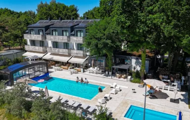 M2 Resort Wellness & Spa Ostrowo basen