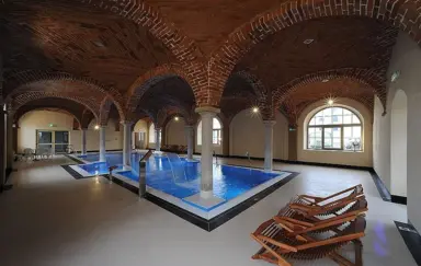 Pałac Wiechlice - photo 2