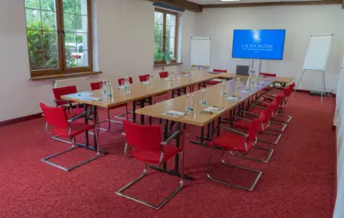 Cicha Woda Hotel Centrum Konferencyjne Karczma - photo 2