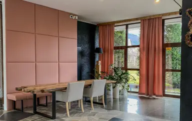 Ośrodek Konferencyjno-Wypoczynkowy Hyrny - zdjęcie 2