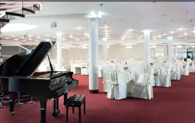 Ikar Plaza Kolobrzeg