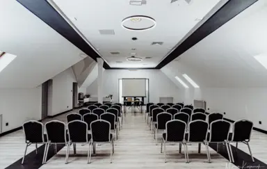 Kyriad Karkonosze Wojcieszyce sala konferencyjna
