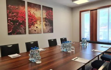 Warsaw Plaza Hotel Sala As