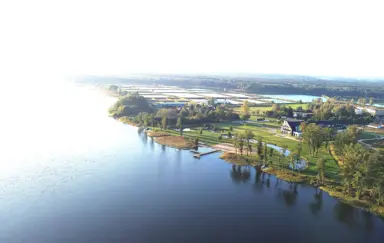 Natural Hotel w rezerwacie przy plaży na wyspie Basen & Spa - zdjęcie 2