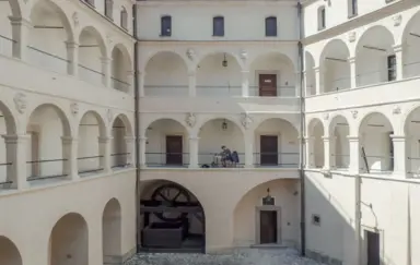 Zamek Pieskowa Skała Suloszowa