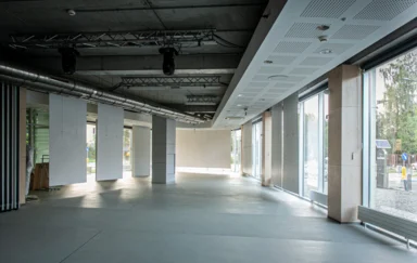 Prom Kultury Warszawa sala przy galerii
