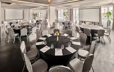 Leonardo Royal Warsaw sala konferencyjna