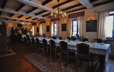 Dwór Chotynia - zdjęcie 4