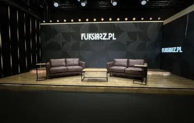 STUDIO 1_scena z ekranem diodowym