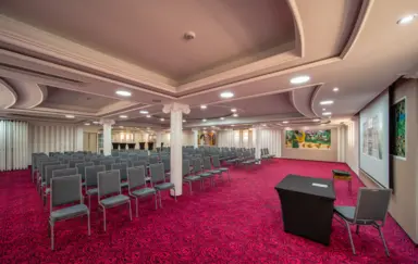 Lord Hotel Warsaw Airport - photo 2