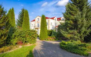 Hotel Arkada Rawa Mazowiecka - photo 2