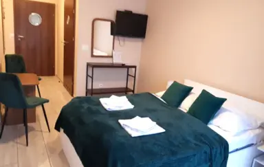 Pokój dwuosobowy Classic z balkonem i łożem