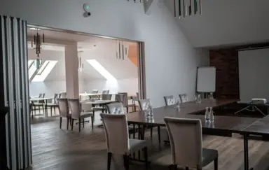 Centrum Konferencyjno-Szkoleniowe Malinowy Dwór Wielun sala konferencyjna