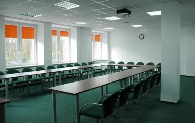 Centrum Szkoleniowo-Konferencyjne KZRSS Społem Warszawa sala konferencyjna